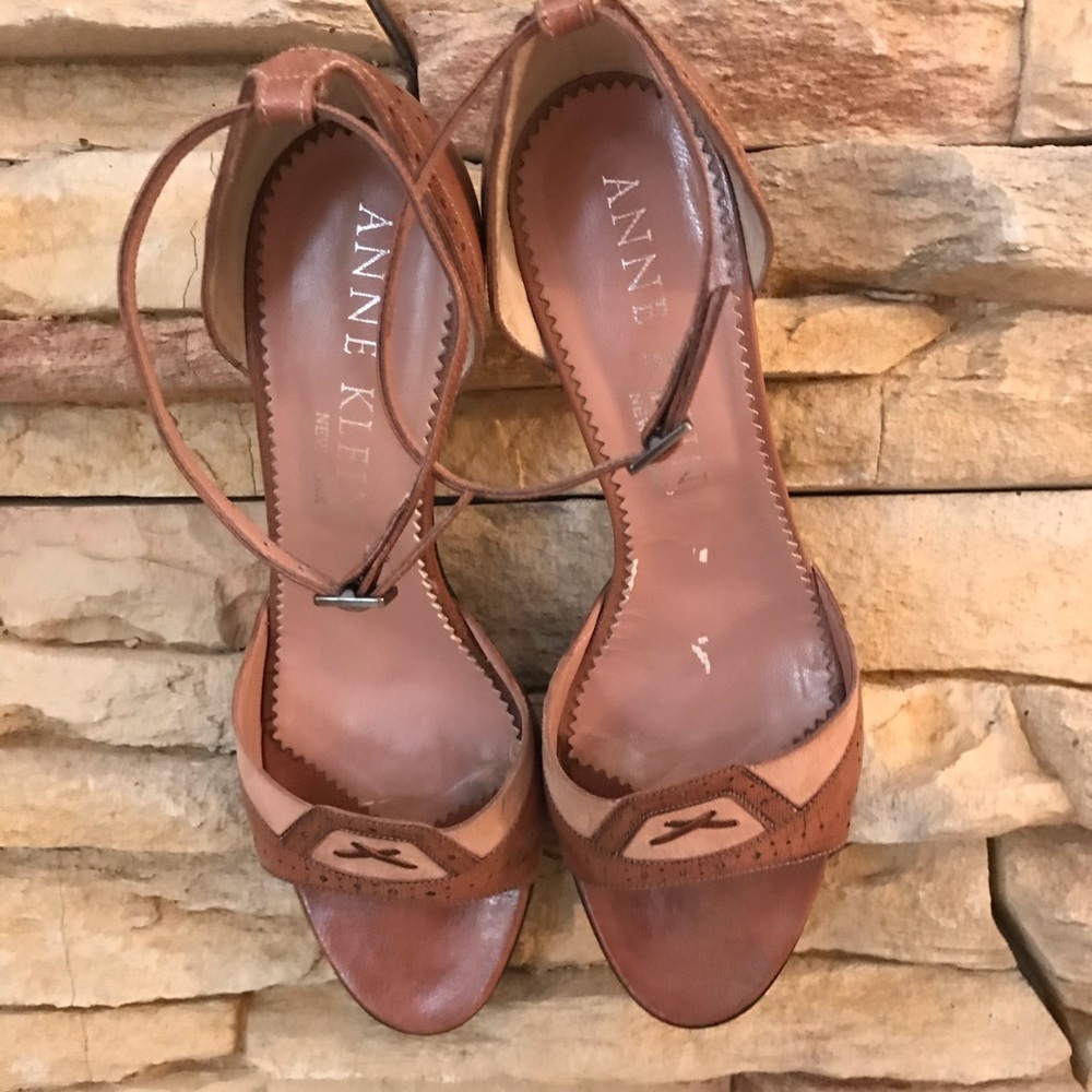 Anne Klein Mauve Two-Tone Sandal - Picture 3 of 13